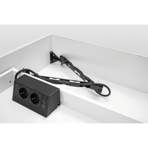 EVOline_R-Dock_Schuko_USB_schwarz_Wing.jpg